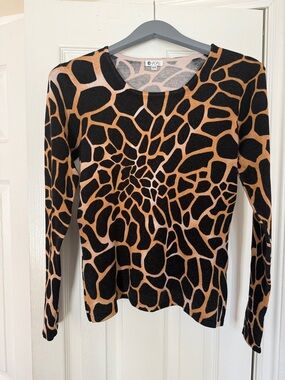 Chaus Black & Brown Animal-Print Long Sleeve Tee